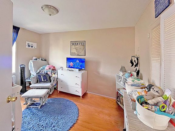 3rd image of 100 Colfax Ave APT 4H