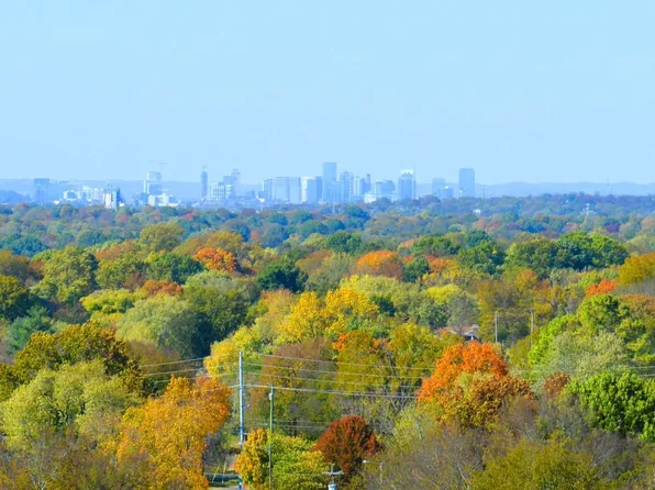 Amalie Apartment Homes