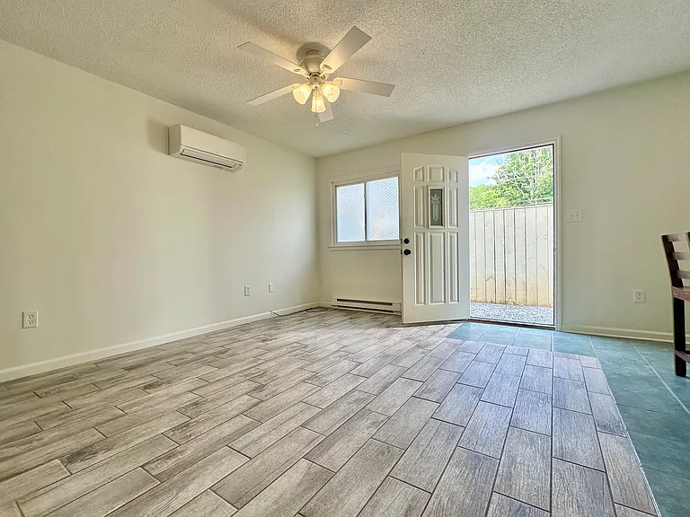 1012 Montreat Rd — Photo 6
