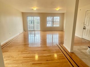 428-430 Badger Ave, Newark, NJ 07112