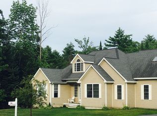 137 Pond Rd, Lewiston, ME 04240
