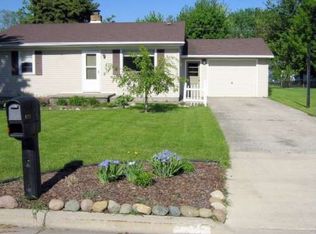 1221 N Wenona St, Bay City, MI 48706