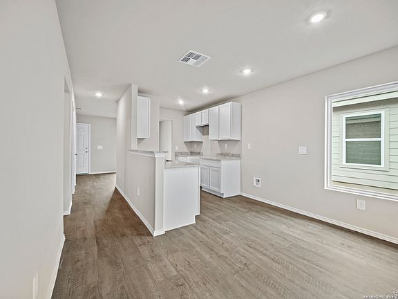 5th image of 10727 Big Spring Ln