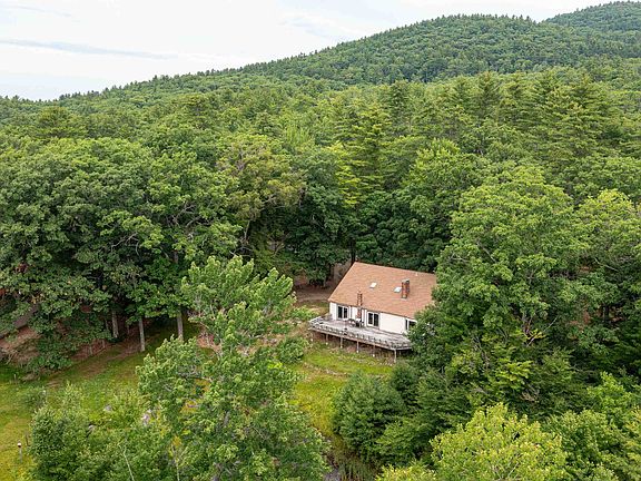 4th image of 90 Champion Hill Road