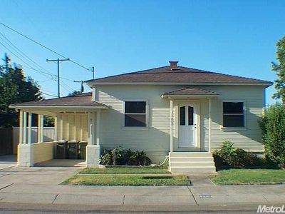 1808 W Lockeford St, Lodi, CA, 95242