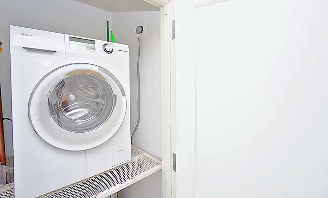 Rented by Compass | media 22