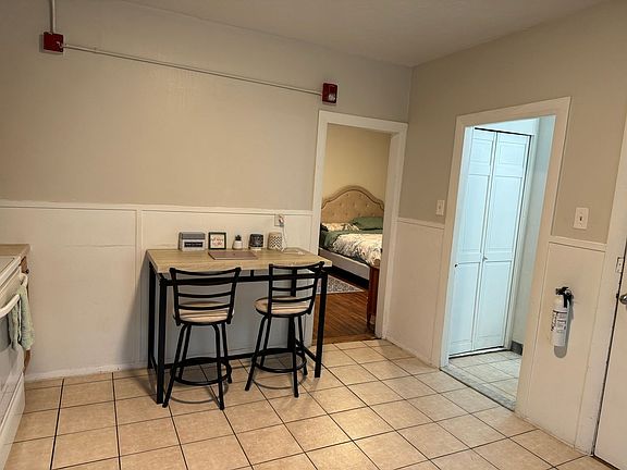 3rd image of 6 Lawton St #2-1R
