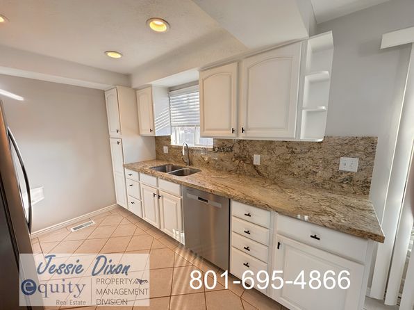 1634 E 800 S APT A