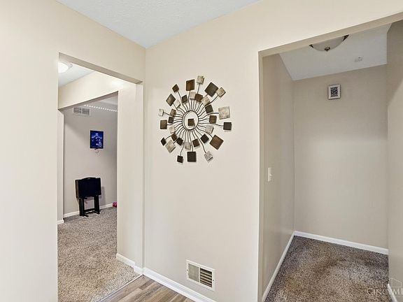 5th image of 10591 Wellingwood Ct