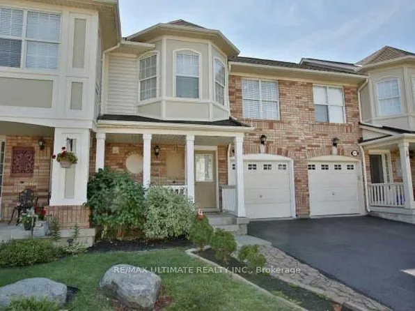 1026 Barclay Cir, Milton, ON L9T 5W5