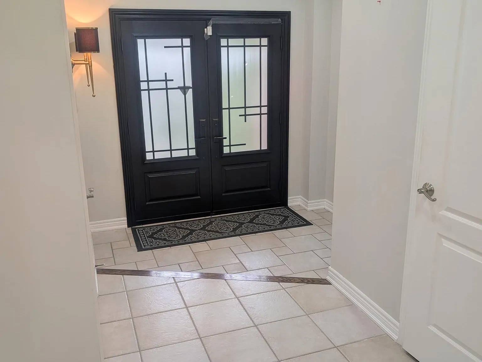 4 bed, $4,600 — Photo 2
