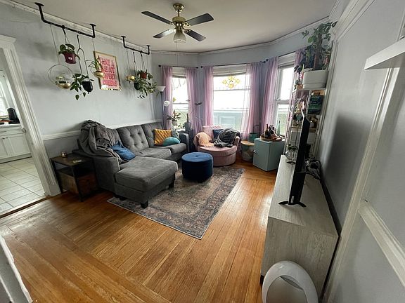 4th image of 15 Langley Rd #02