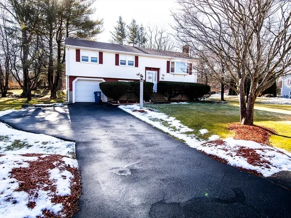 30 Handel Rd, Billerica, MA 01821