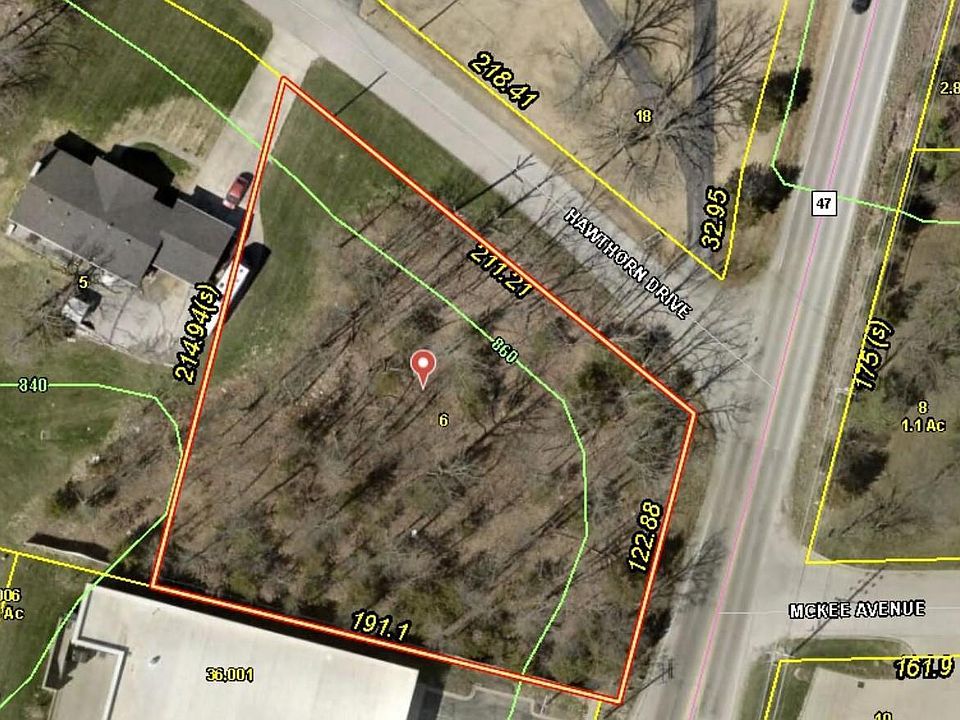 1st image of 10 Hawthorne Dr