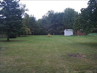 3rd image of 123 Miller St