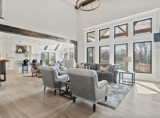 341 NW Ambersham Dr, Lees Summit, MO 64081