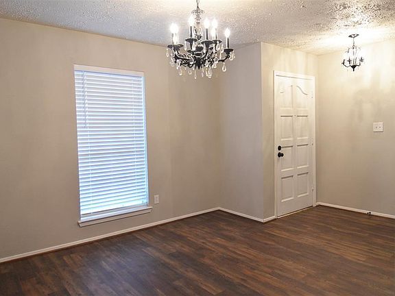 3rd image of 13418 Wimbledon Oaks Dr