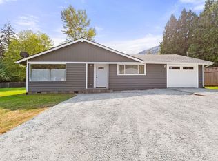 3023 Cedar Ln, Sedro Woolley, WA 98284