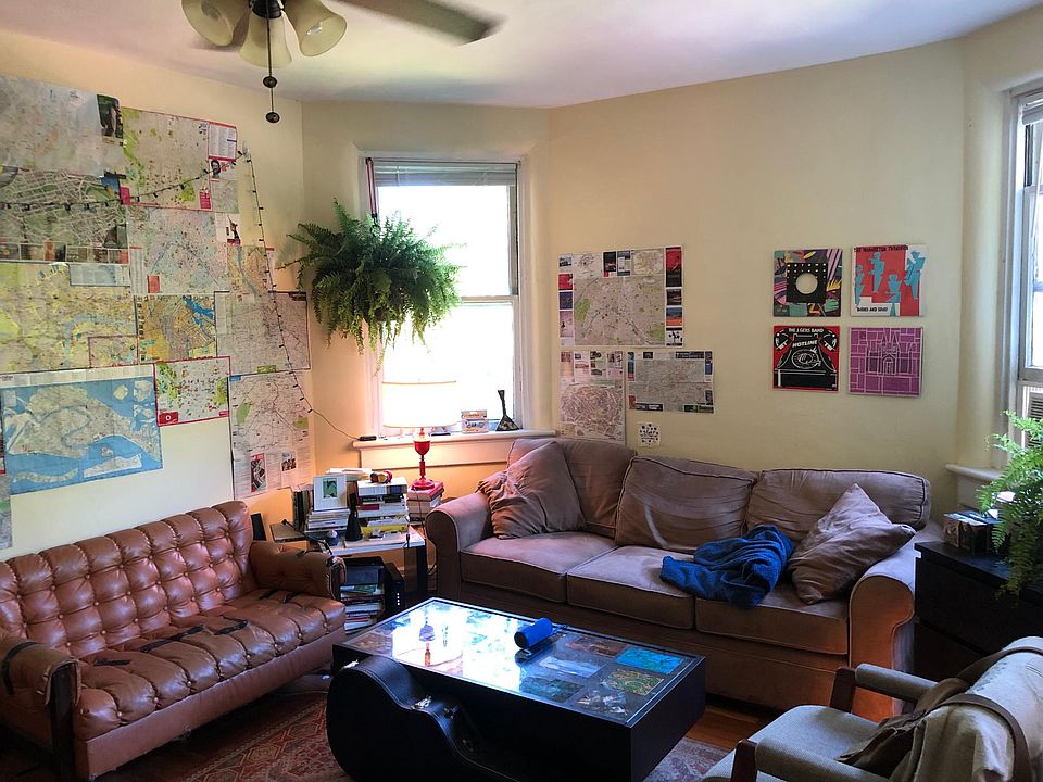 1st image of 1606 18th Ave S APT 32
