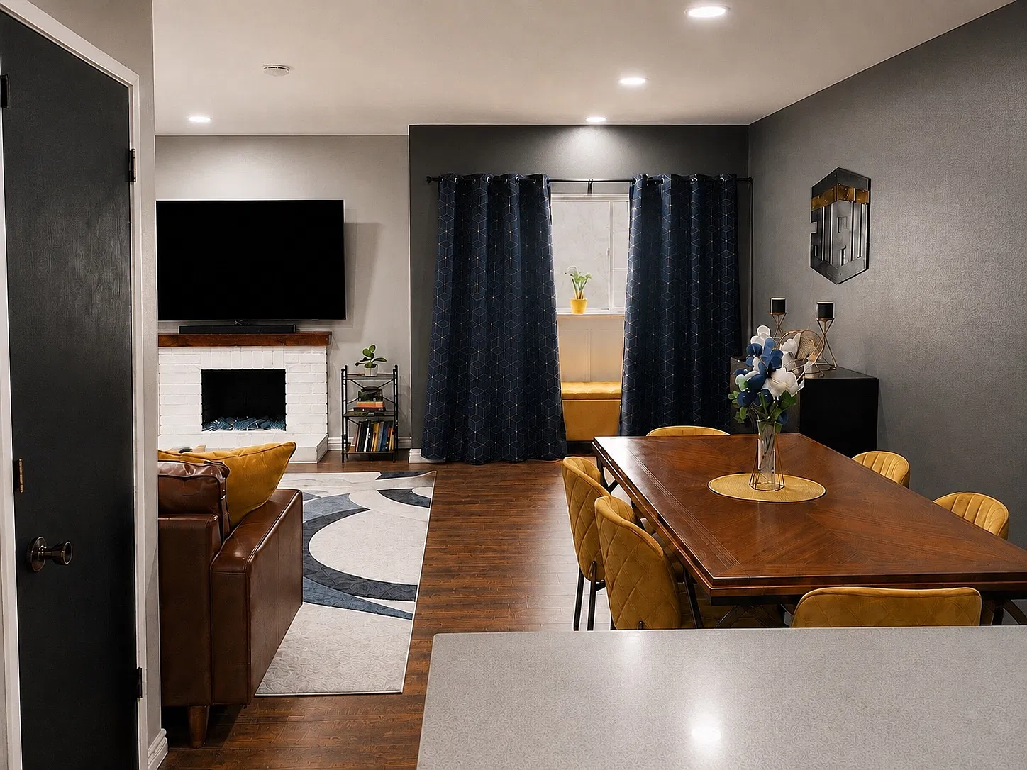 2 bed, 2.5 bath, 1138 sqft, $2,995 — Photo 1