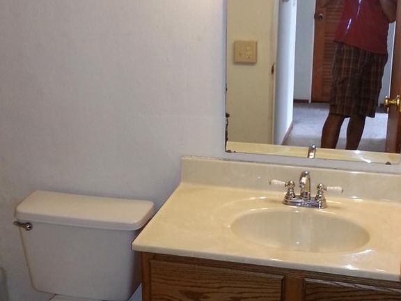 Bath with Large Sink Vanity