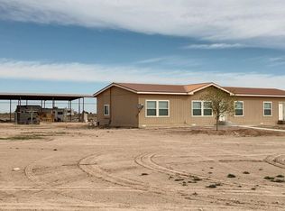 490 E Harkness Rd, Carlsbad, NM 88220