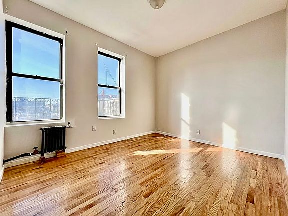 4th image of 1351 Saint Johns Pl #4F