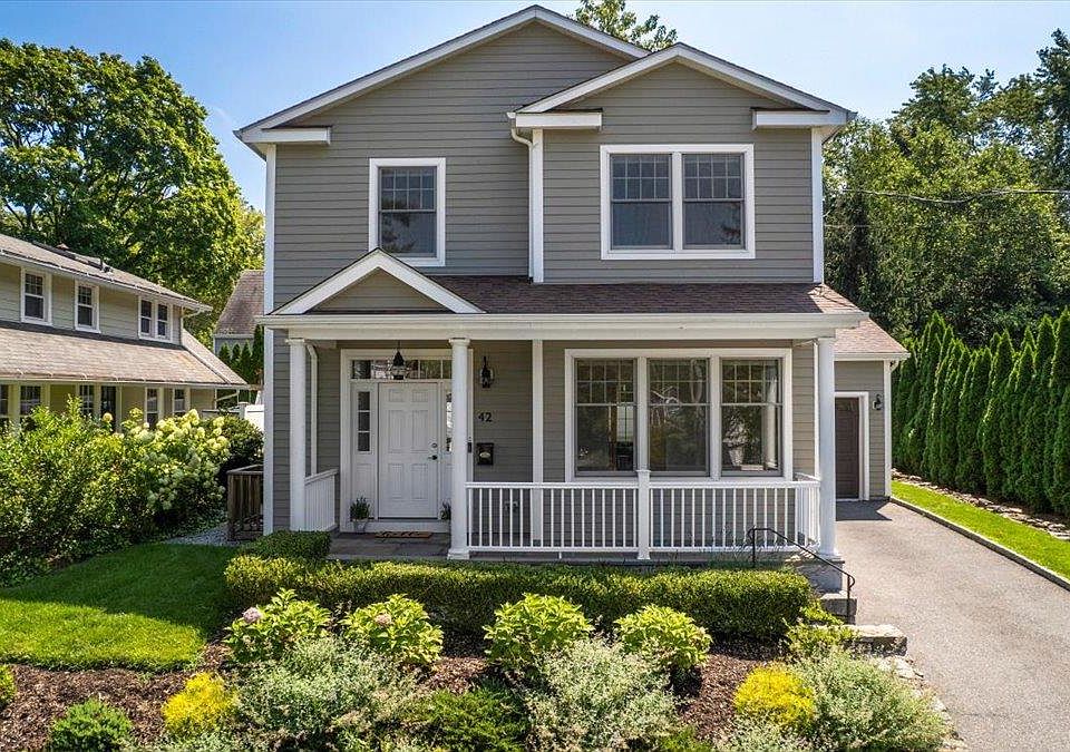 1st image of 42 Orchard Drive