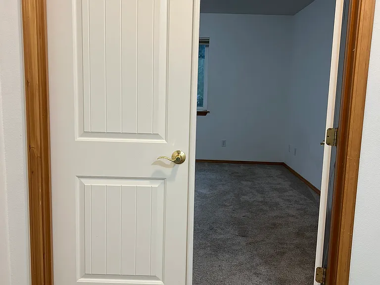 1603 Logan St — Photo 10