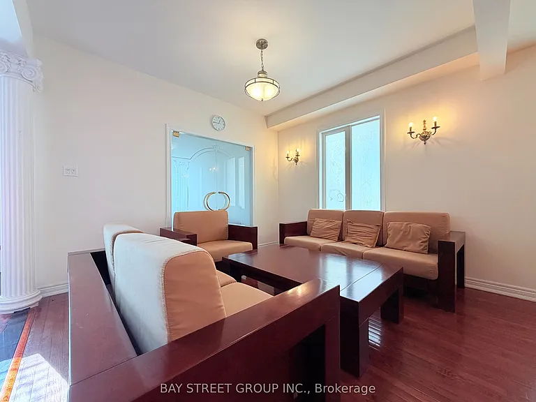 9 Saint Clare Blvd — Photo 7