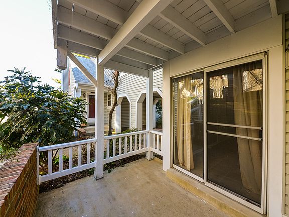 5th image of 2929B S Woodstock St #2