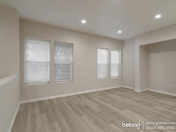 5th image of 638 Artisan Pl