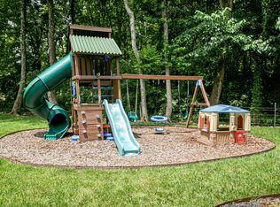 105 Hunterwood Ct, White House, TN 37188