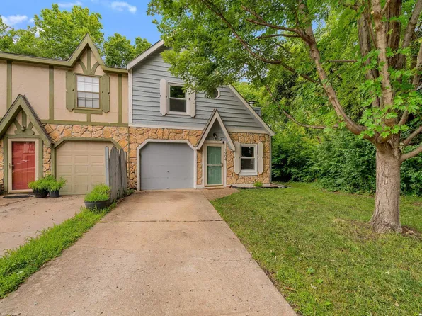 1904 W 3rd St, Lawrence, KS 66044