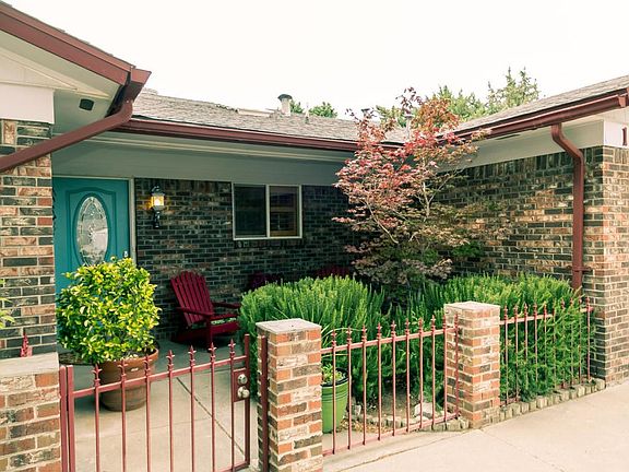 11505 Manitoba St NE (4)