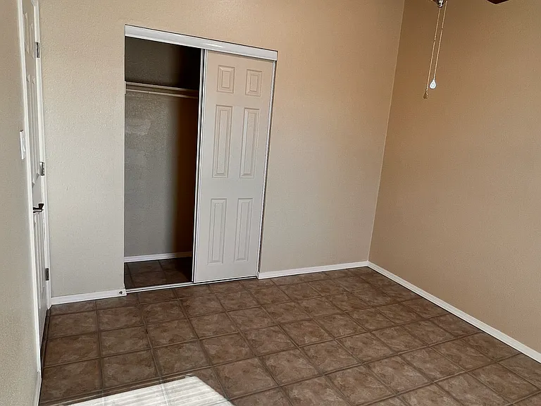 2220 Skyway Dr — Photo 10