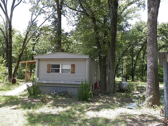 2nd image of 1367 Willow Dr
