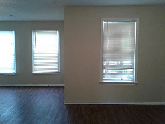 2nd image of 4904 Donnelly Ave