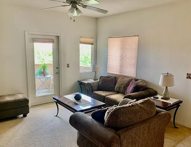3 bed, 1235 sqft, $2,325 — Photo 4