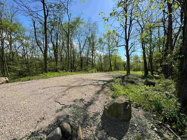 Leesburg Rd, Fort Wayne, IN 46808