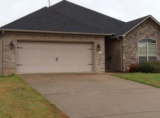 1245 Crosspoint Rd, Conway, AR 72034