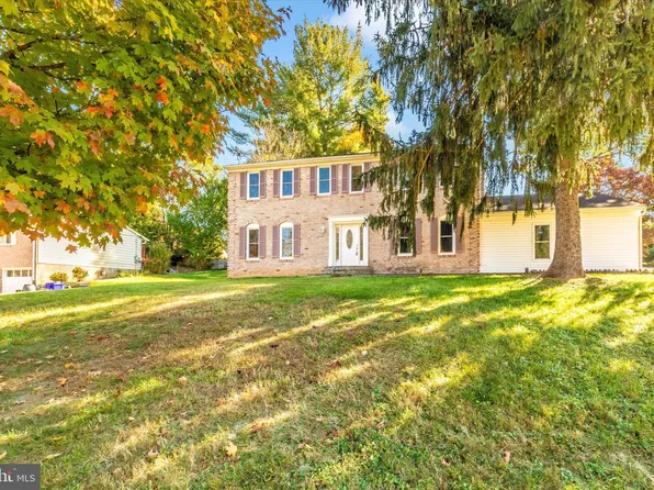 717 Pebblestone Ct, Silver Spring, MD 20905