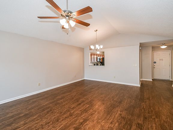 4th image of 12630 Ashmore Green Dr N