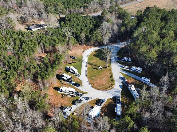 4th image of 612 County Road 30 #0