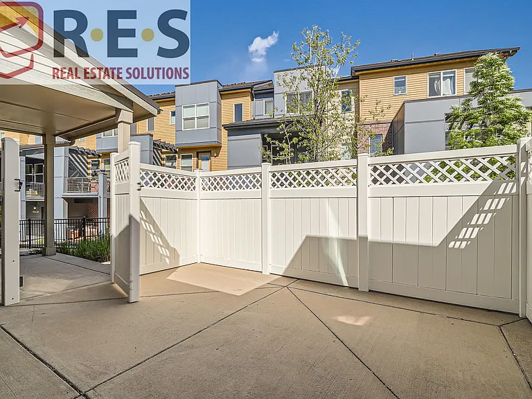 11251 Colony Cir — Photo 26
