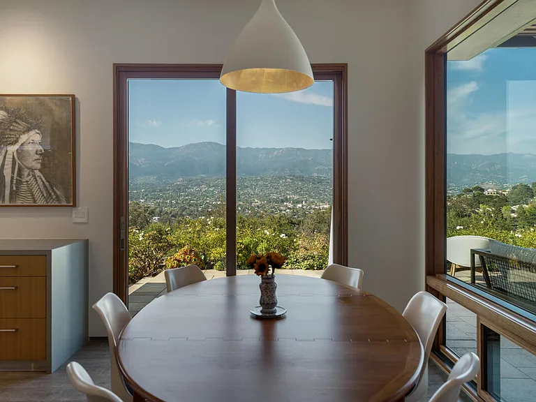 1724 La Coronilla Dr — Photo 17