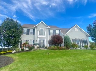 4584 Southwood Heights Dr, Jamesville, NY 13078