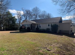 408 N 11th St, Opelika, AL 36801