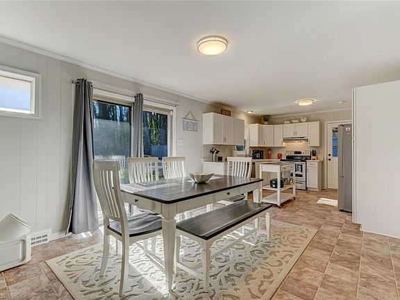 5th image of 3556 Cherry Ln
