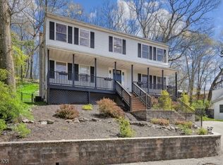 15 N Lake Shore Dr, Rockaway, NJ 07866